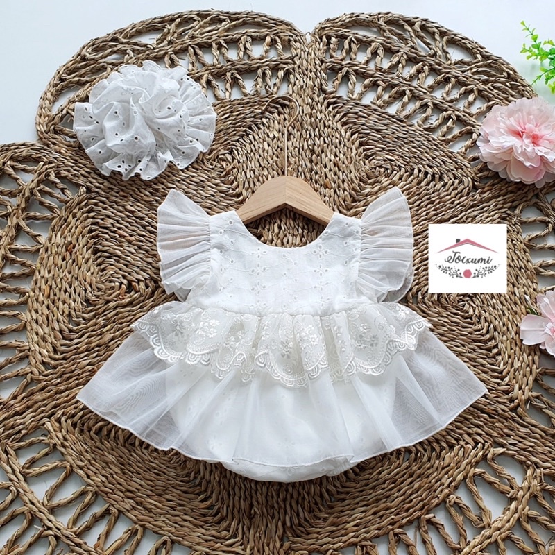 Body váy ren trắng thiên thần cánh tiên nơ lưng lưới cao cấp - Tocxumi