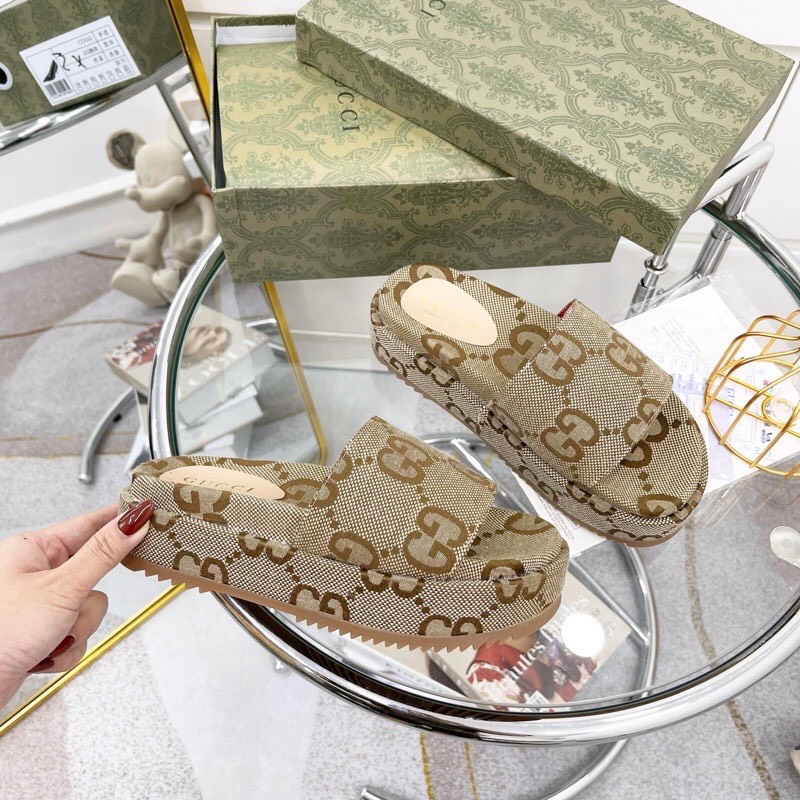 Dép lê đế kép hàng quảng châu đẹp đỉnh. lên chân sang chảnh. FORM TO LÙI 1 SIZE.