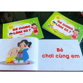 Bé Đang Làm Gì