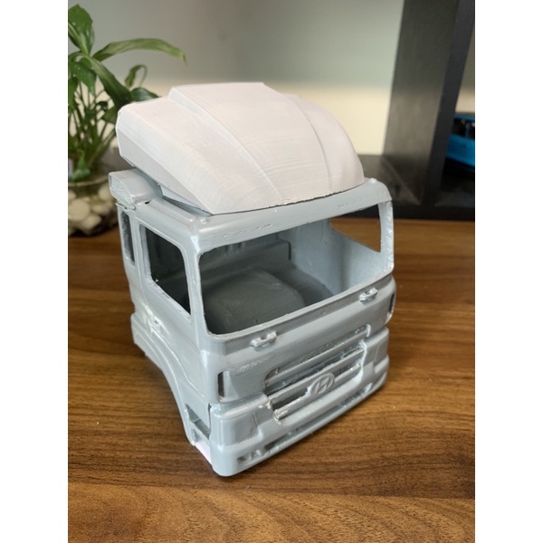 Mui lướt gió cho xe tải mô hình 1:24