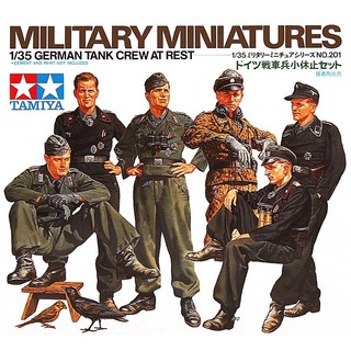 Tamiya 1/35 35201 german tank crew at rest plastic model kit