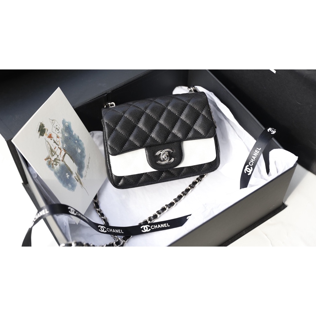 Túi xách đeo vai đeo chéo CHA NEO CLASSIC DA SẦN KHÓA BẠC SZ17-25