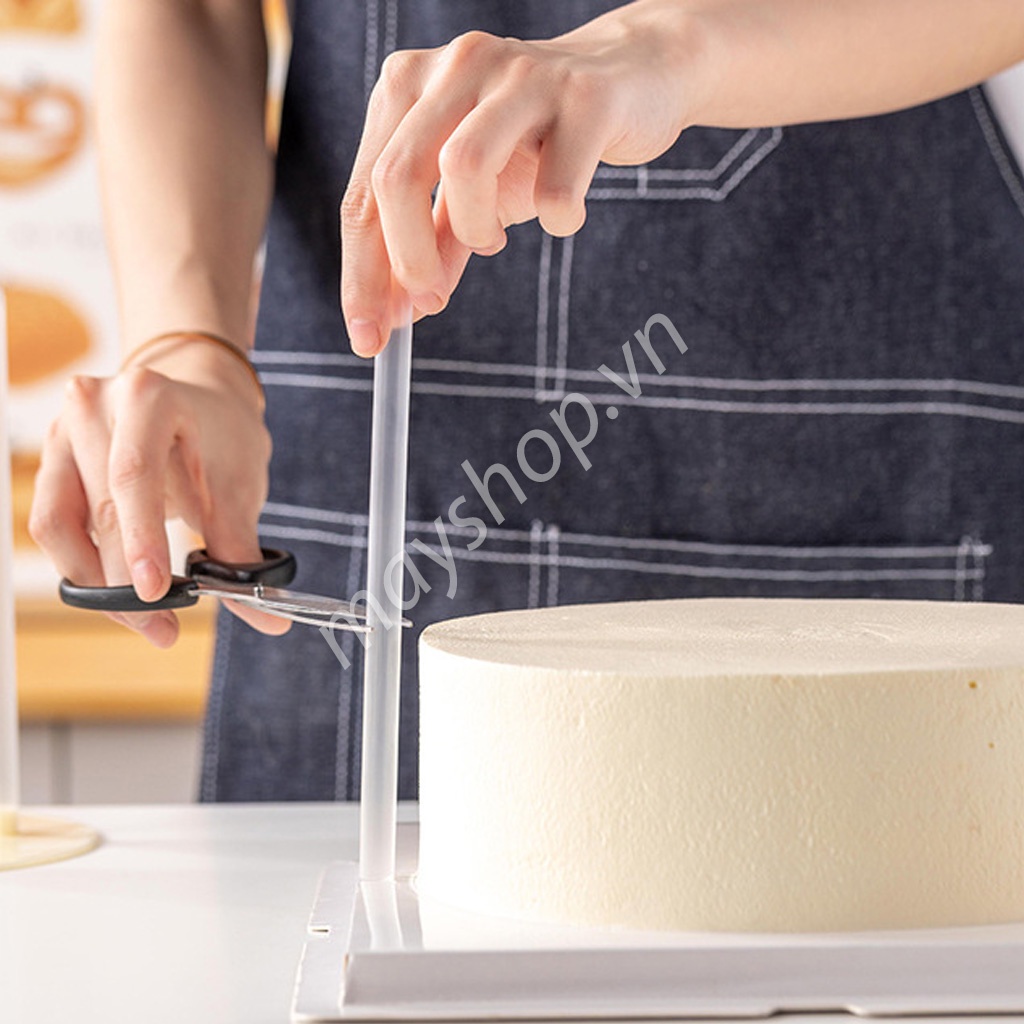 Chồng tầng trang trí bánh kem