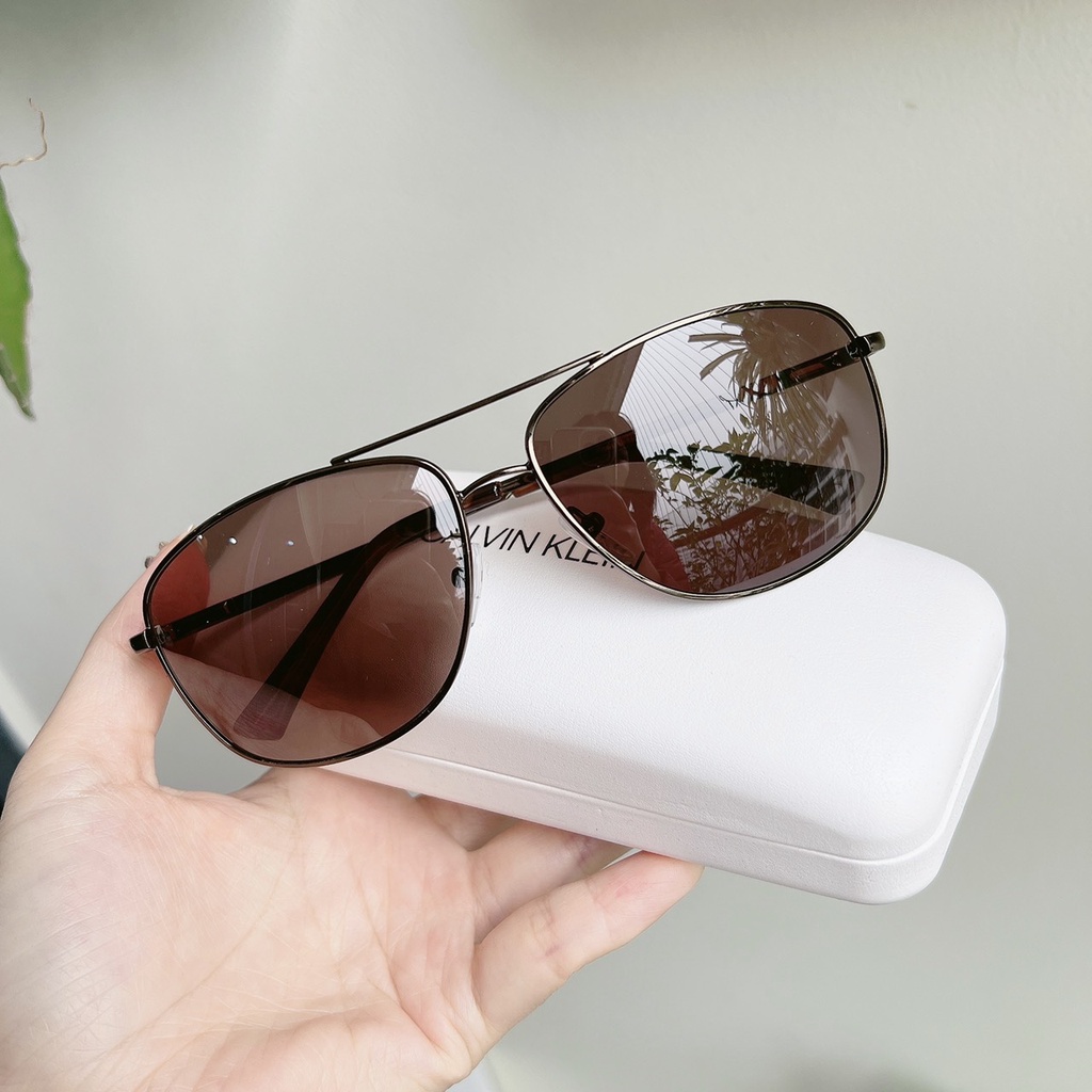 Kính mát nam Clavin Klein CK19137S 200 Brown fullbox