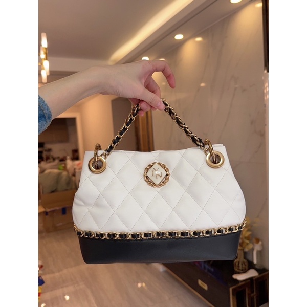 Túi lyn hobo ô trám