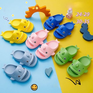 Dép Cá Mập Cho Bé Trai Bé Gái từ 2-12 tuổi cực hot, siêu nhẹ chống trơn trượt chính hãng New Arrival 2023