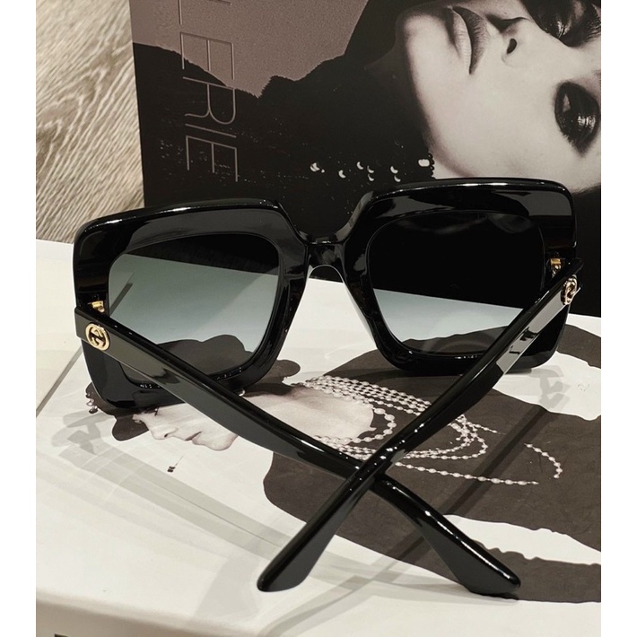 Kính mát nữ Gucci GG0328S 001 vuông đen