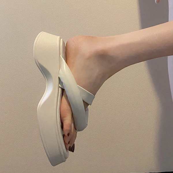 Dép xỏ ngón đế dày kẹp chân siêu hot mới