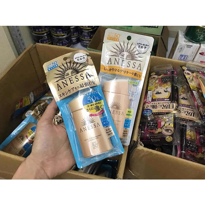Kem chống nắng Anessa Shiseido - Chống Trôi Anessa Perfect UV Sunscreen Skincare Milk SPF50+/PA++