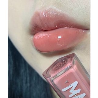 Son kem bóng Fenty Beauty Gloss Bomb Cream cho đôi môi căng mọng
