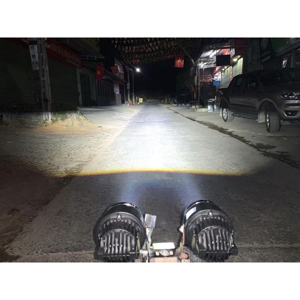 Bi gầm laser trợ pha siêu sáng