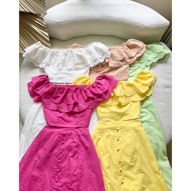 Sét Bệt Vai Cổ Ren