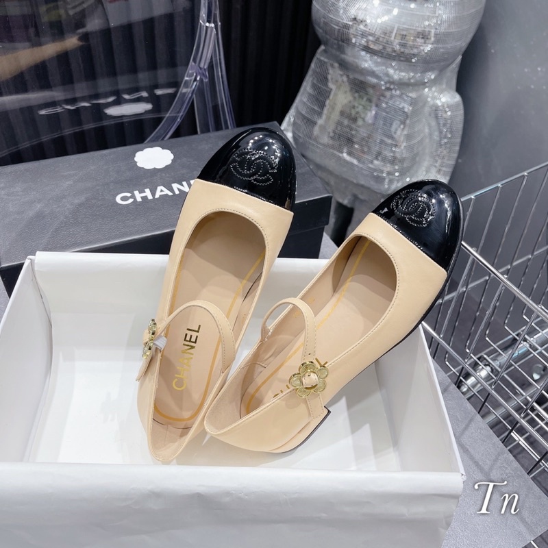 Giày búp bê vá mũi xinh xắn,hàng quảng châu cao cấp đầy đủ hộp túi