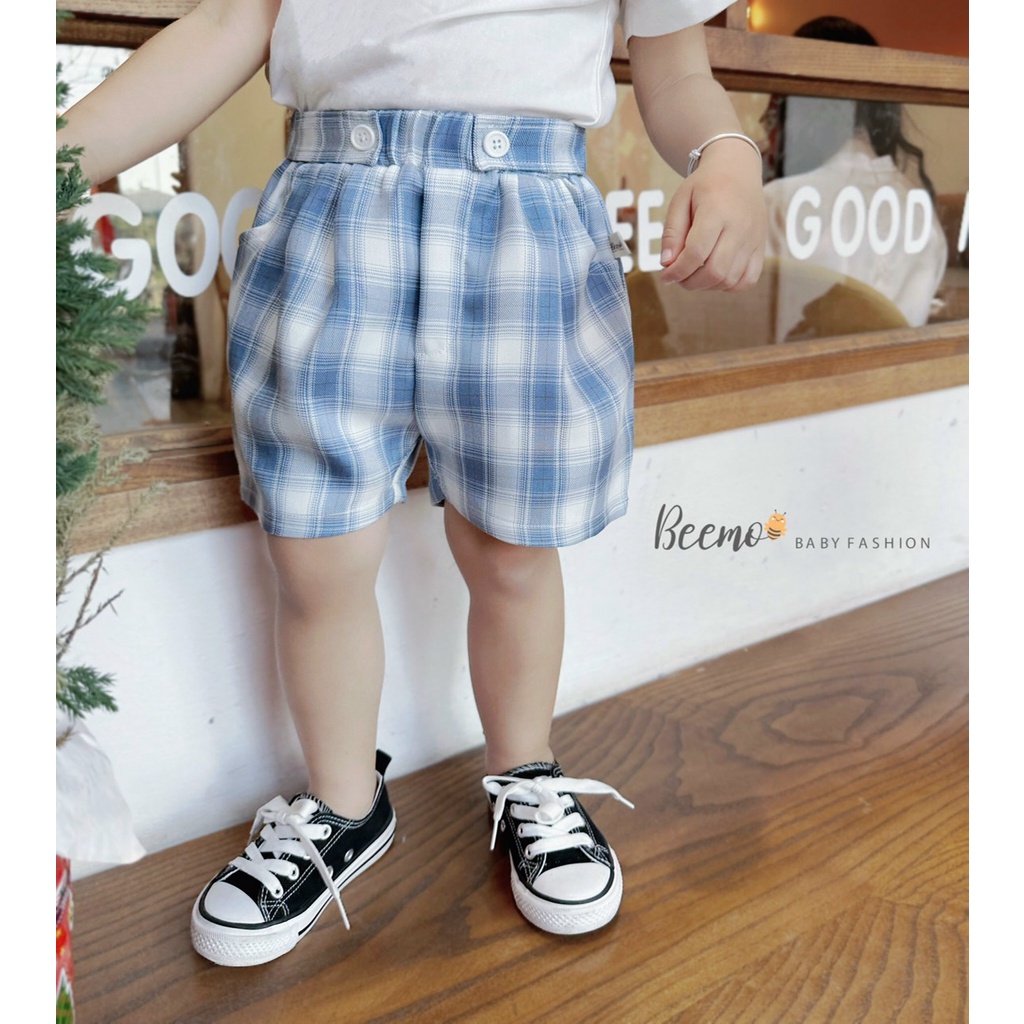 Quần đùi Beemo cạp chun kẻ caro đính cúc trước lạ mắt chất liệu thô Hàn mặc đi học, đi chơi cho bé từ 1 - 7 tuổi 23062Q