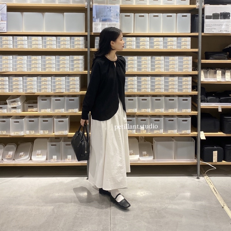 𝐏𝐞𝐭𝐢𝐥𝐥𝐚𝐧𝐭 𝐒𝐡𝐢𝐫𝐭