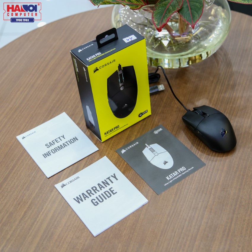 Chuột máy tính Corsair Katar Pro , độ phân giải 12400DPI, siêu nhẹ, Bảo Hành 2 Năm