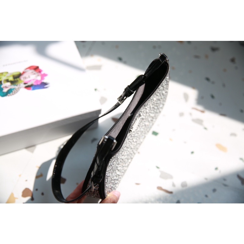 Túi Xách Kẹp Nách Prada Đá Size 22  -  By Willow.luxury