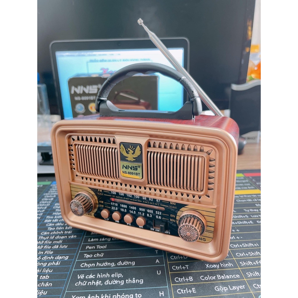 Đài Radio NNS-8091BT-8109 BT Có Bluetooth FM-AM/FM/SW Hình Thức Siêu Phẩm Cổ Điển Sang Trọng, Loa To, Tích Hợp Pin Sạc