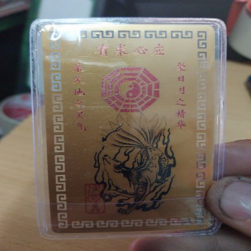 Kim bài linh phù cửu vĩ hồng hồ ly