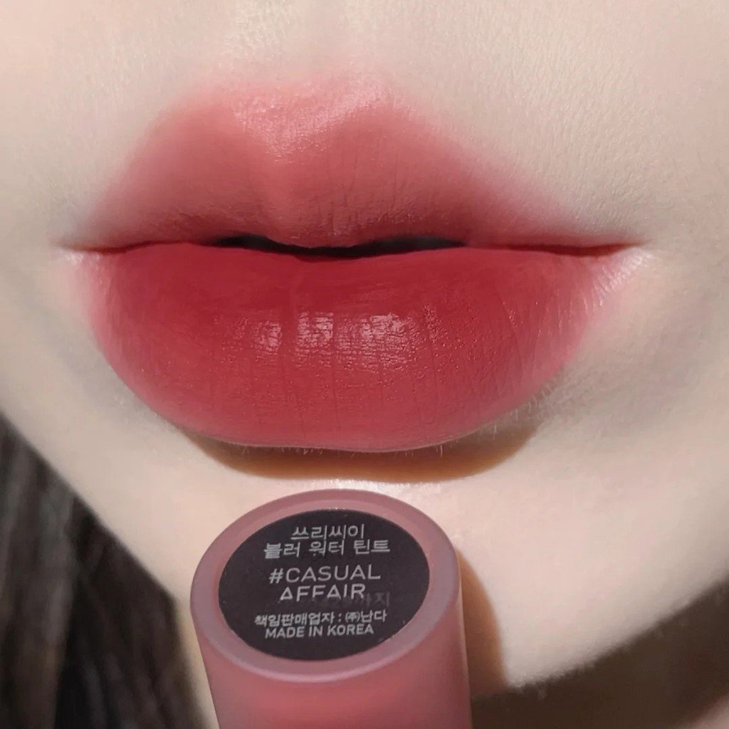 Son Tint Siêu Lì 3CE Blur Water Tint Mịn Mượt Nhẹ Môi Không Lem