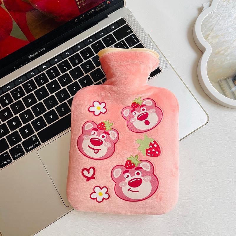 Túi Chườm Ấm Nóng Hình Gấu Dâu Lotso, Túi Chườm Giữ Ấm Cơ Thể Giảm Đau Bụng Kinh