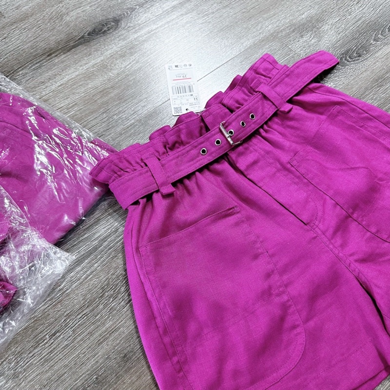 -Short Mango kèm belt