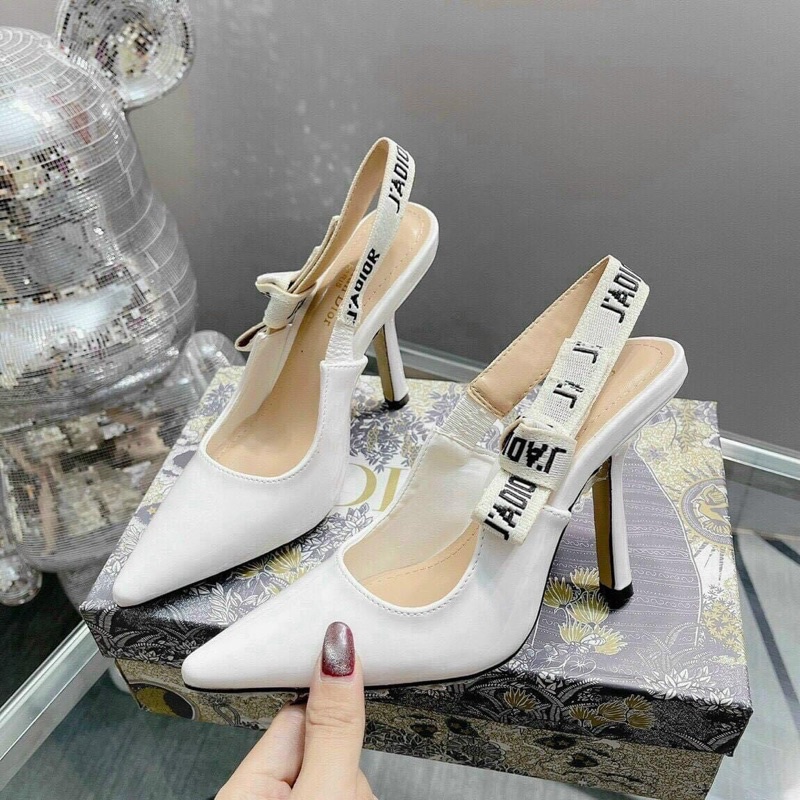 Giày cao gót dior da bóng quai nơ sau