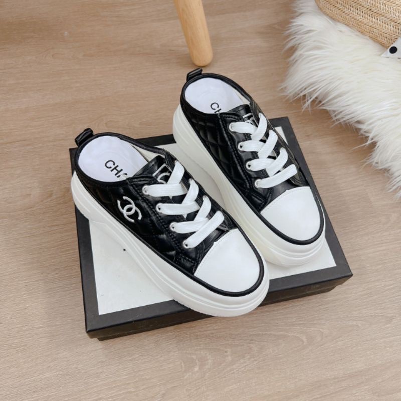 Sục thể thao đế bánh mì 5p