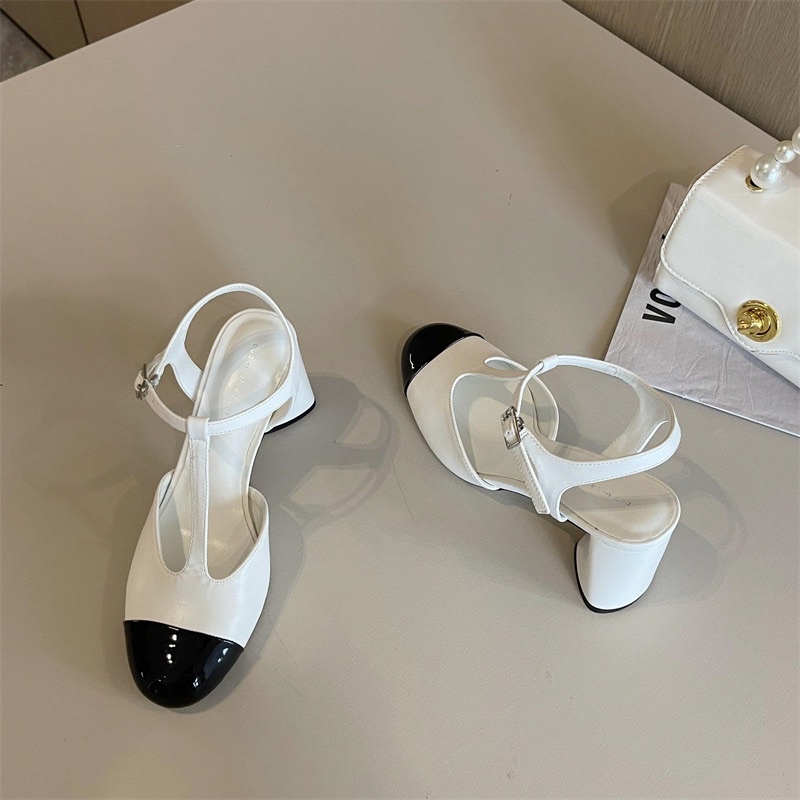 Giày sandal hở gót