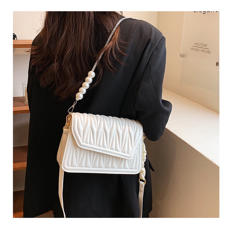 Túi xách nữ nắp chéo hai dây đeo size 23 Leysi A52C