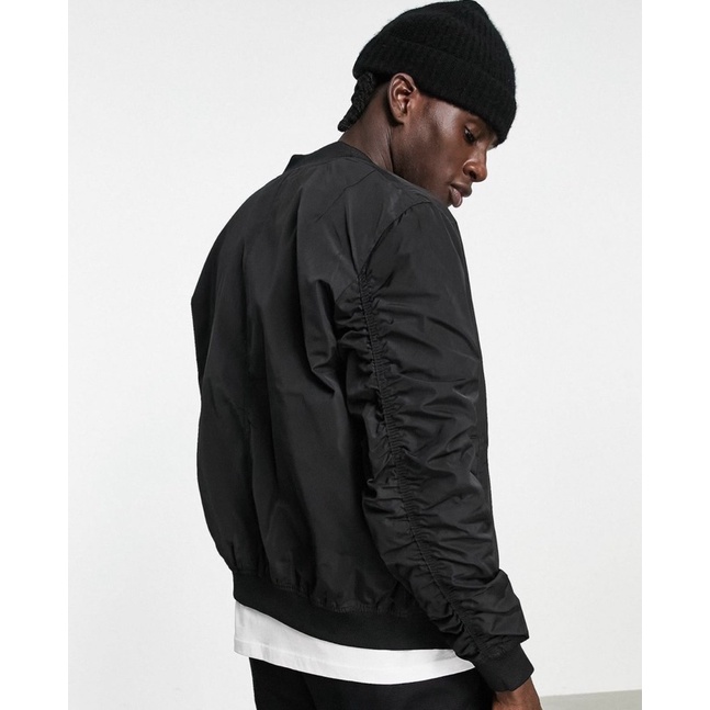 Áo khoác bomber nam cơ bản, may đai ống tay