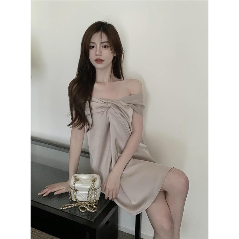 Áo Đai Xoắn Ngực Be Eclipse Clothing