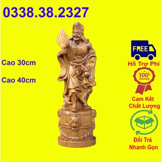 Tượng tế công cao 30cm và 40cm được làm bằng gỗ bách xanh nguyên khối
