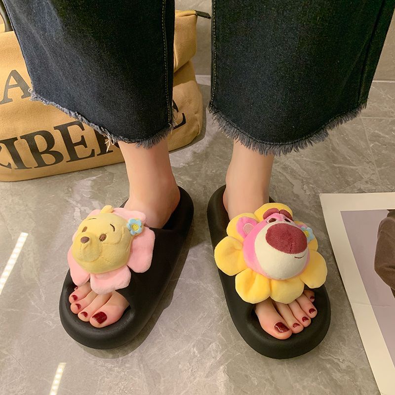 Dép gấu dâu dép bánh mì Dép lê dép quai ngang chống trượt đế dày nữ