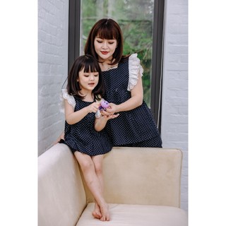 Bộ Chấm Bi Tím Than Tay Ren