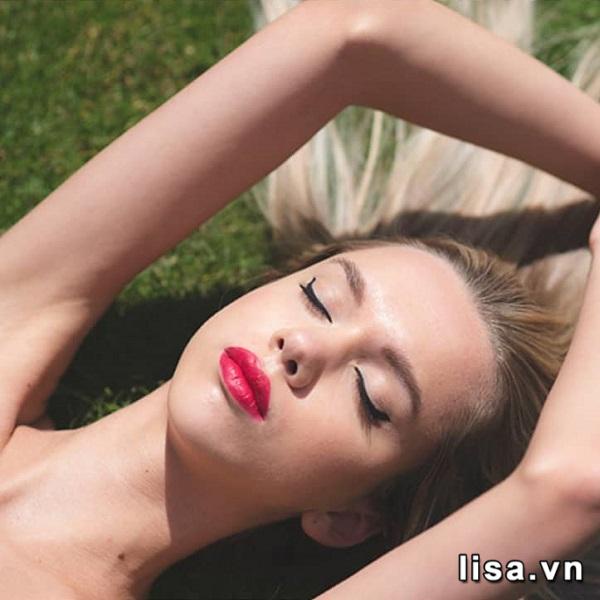 Son MAC Powder Kiss Lipstick Màu 306 Shocking Revelation