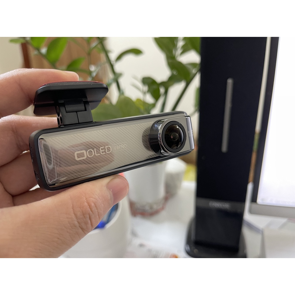 Camera Hành Trình Wifi V8 Pro Kết Nối Điện Thoại Và Màn Hình Androi Có Chông Giữ Xe Khi Có Dung Động