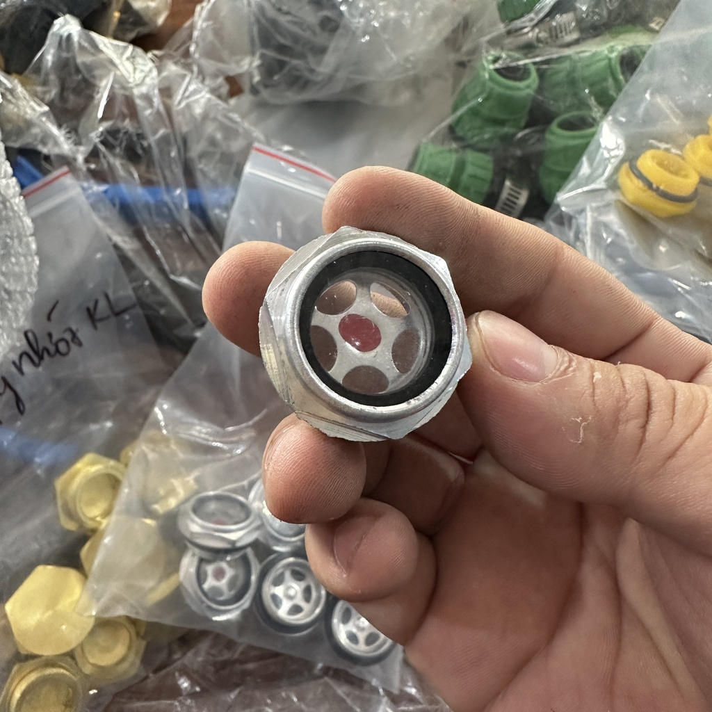 Nắp báo nhớt phi 21mm, ren 1,75ly, máy nén khí, đầu rửa xe -