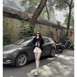 SET QUẦN SHORT KAKI TRẮNG ÁO IN