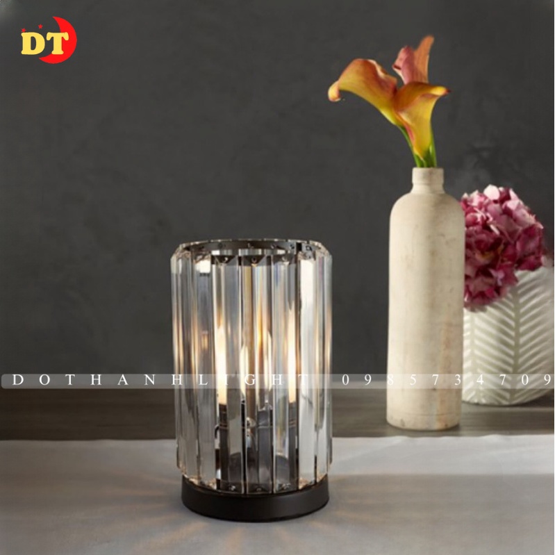 Đèn bàn phale trắng trang trí phòng ngủ phòng khách cao cấp hàng thiết kế DHQ