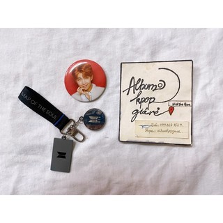 Hình tự chụp bts set offical goods móc khóa như hình.