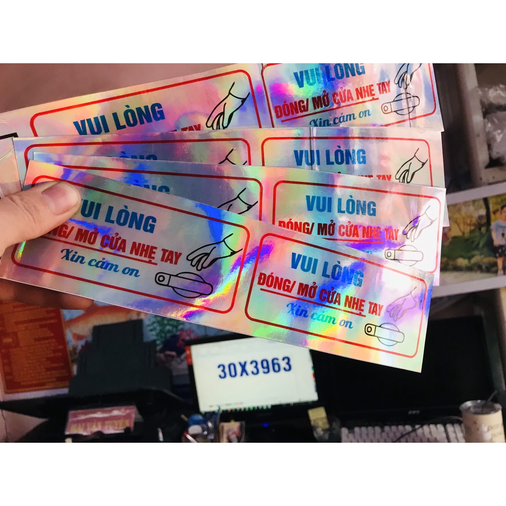 Tem Decal đóng mở cửa nhẹ tay phản quang lấp lánh bảy màu CỰC ĐẸP (SL: 2 TEM)