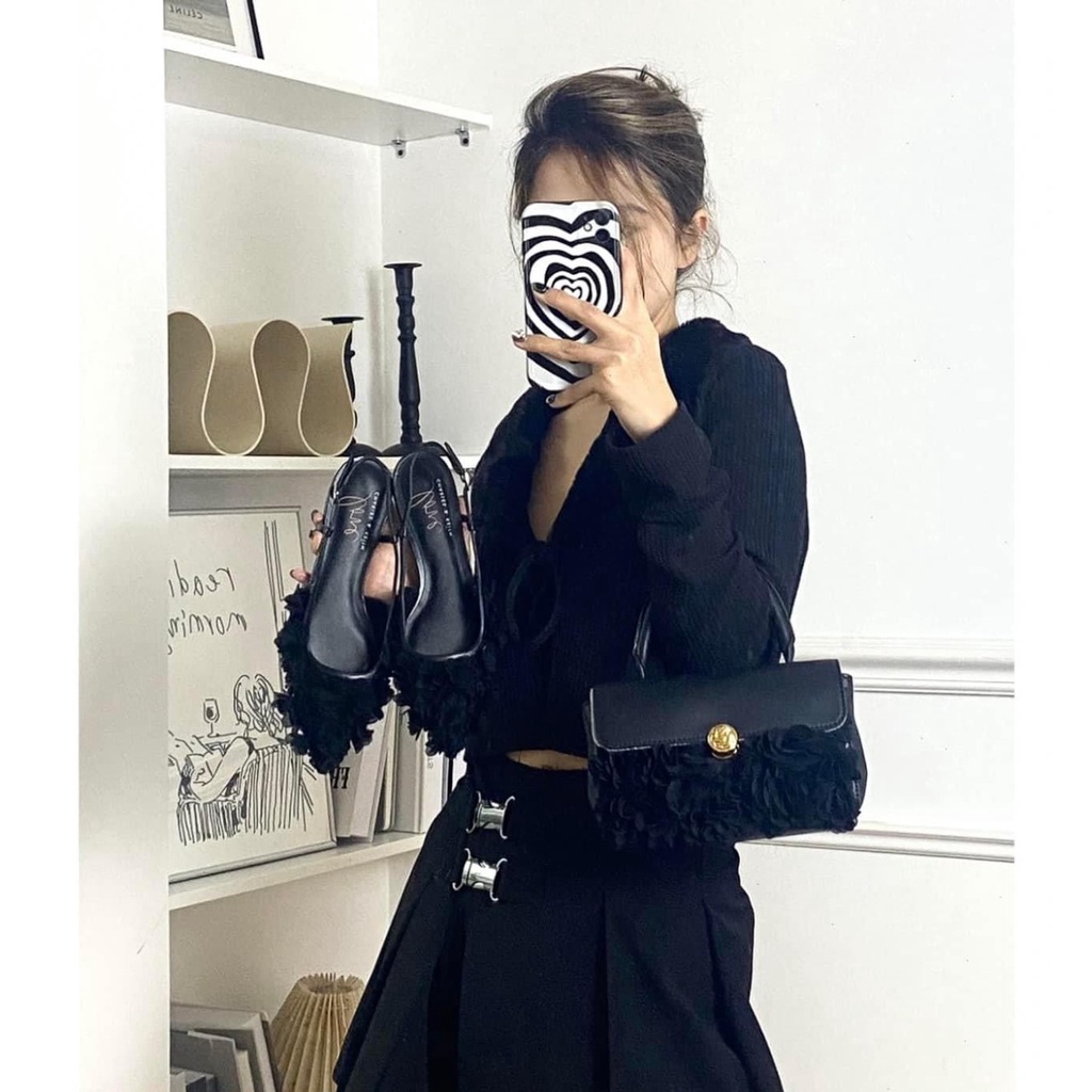 Túi C.N.K hoa quai xách đeo chéo sz 19cm -Full hộp