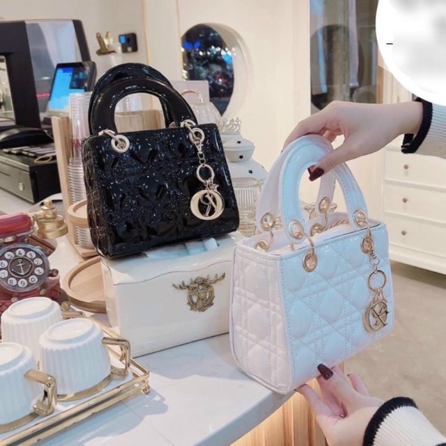 Túi Đeo Chéo Túi Đeo Vai Da Bóng Trần Trám Kèm Phụ Kiện Sang Chảnh TX245