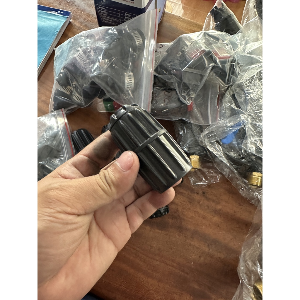 Núm Điều Chỉnh Áp Máy Rửa Xe Chạy Dây Cudoa - 1Hp,2Hp bằng nhựa