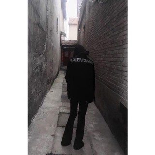 ÁO BÒ BALENCIAGA ĐÍNH ĐÁ (kèm ảnh thật)
