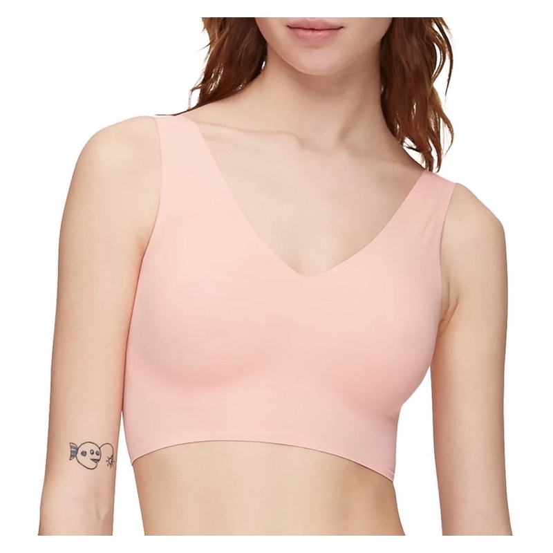 Áo lót Calvin Klein Invisibles Comfort Lightly Lined V-Neck Bralette $44