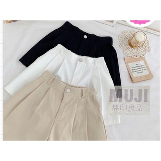 Set quần đùi nữ siêu hot ba màu Đen Trắng Be , chất vải kaki thoáng mát không bai không xù.