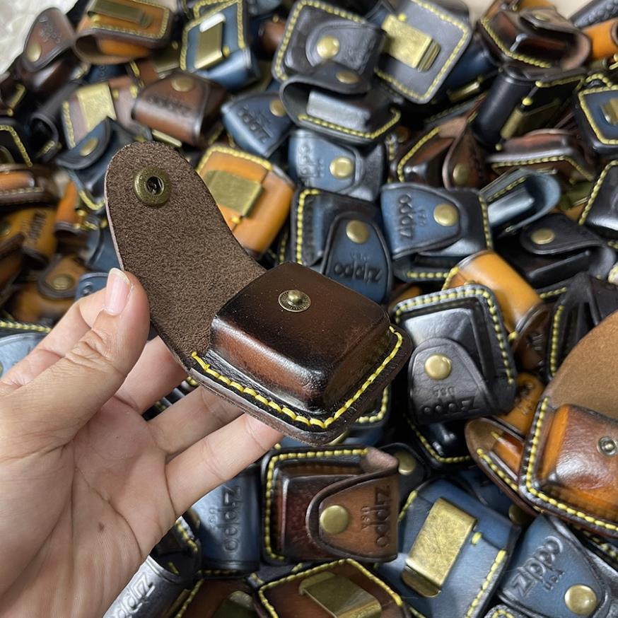 Bao Da Zippo Chất Liệu Da Bò Cao Cấp ZB1 Hoàn Thiện Thủ Công 4 Màu. BH 36 tháng