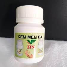 Kem làm mềm da móng